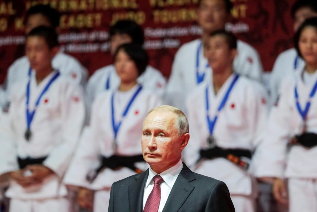 Vladimir Putin è stato privato del titolo di judo durante l'invasione dell'Ucraina