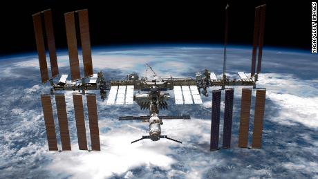 La Stazione Spaziale Internazionale potrebbe cadere dal cielo nel 2031. Cosa accadrà dopo?