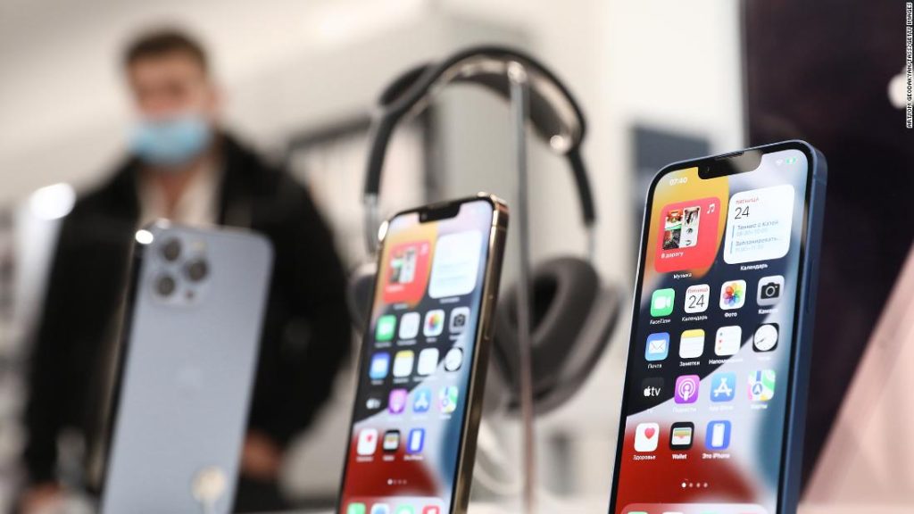 Apple sospende tutte le vendite di prodotti in Russia