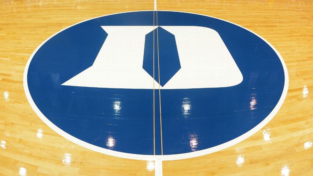 I Duke Blue Devils hanno nominato Jay Lucas dei Kentucky Wildcats come loro assistente allenatore di basket maschile