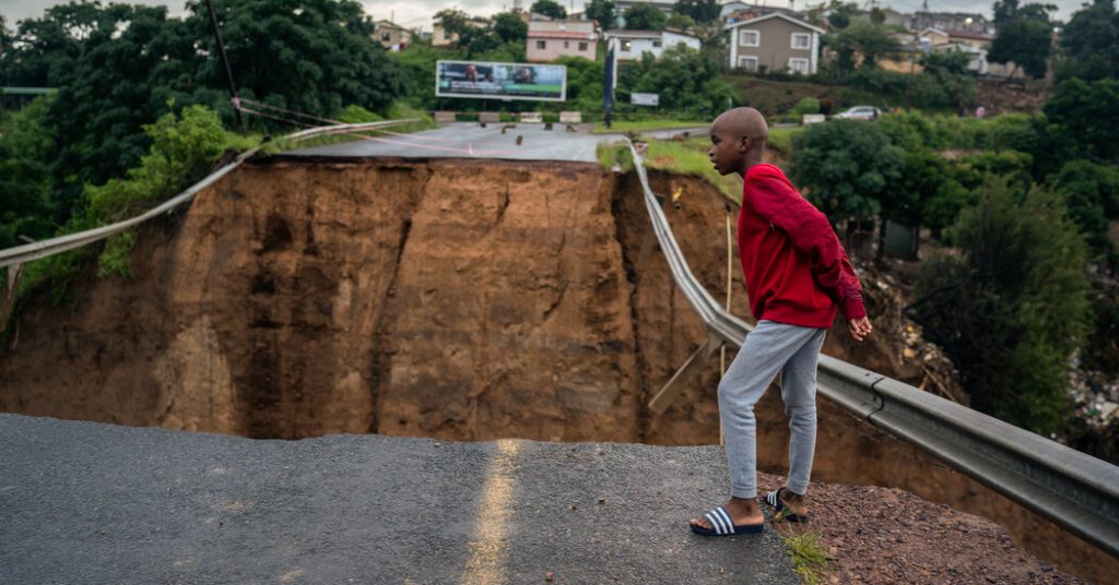 Inondazioni in Sud Africa: aggiornamenti in tempo reale