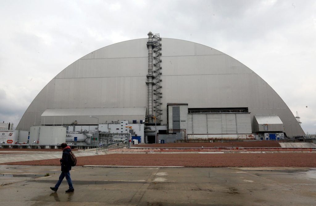 L'Ucraina afferma che le forze russe si sono ritirate da Chernobyl