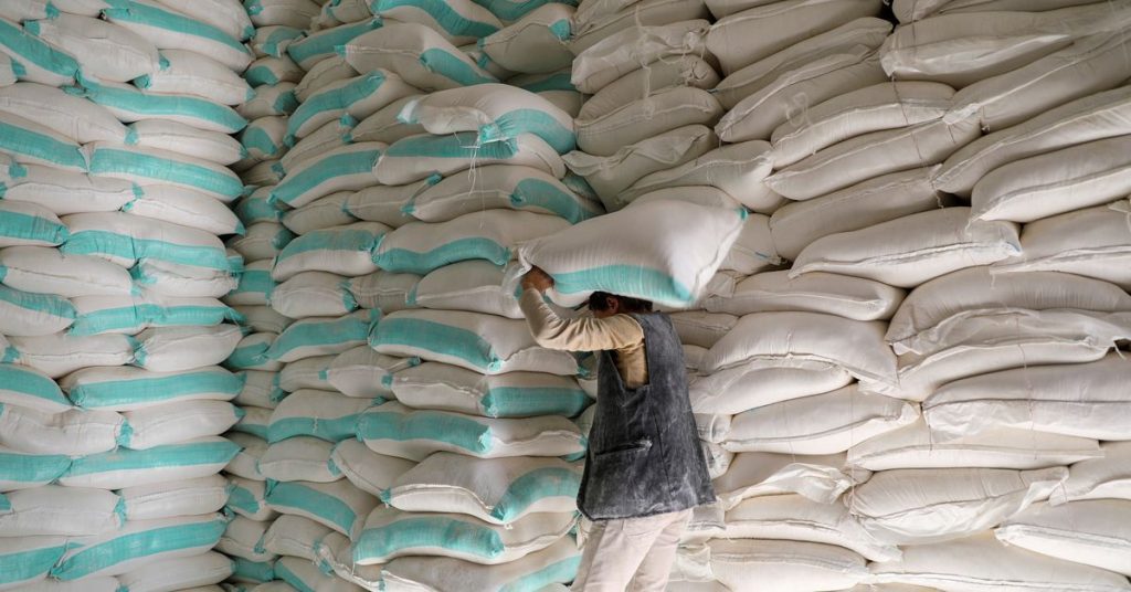 La crisi alimentare alimenta i timori di protezionismo che aggravano le carenze