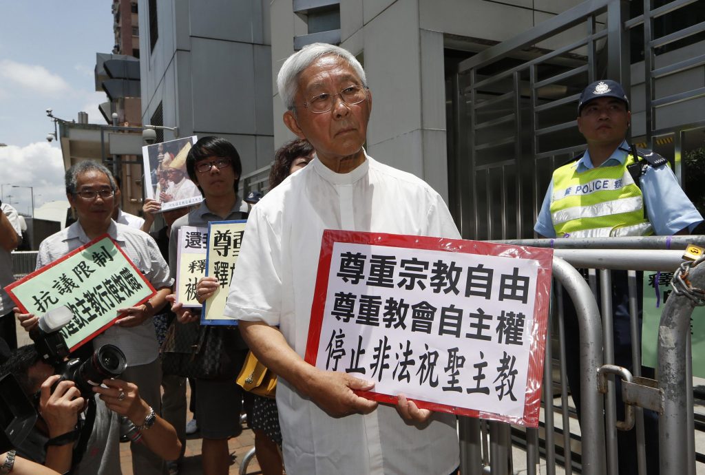 Cardinale cattolico e altri arrestati ai sensi della legge sulla sicurezza di Hong Kong