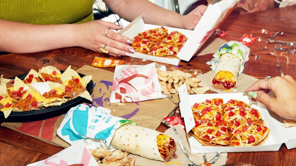 Taco Bell sta finendo la pizza messicana meno di due settimane dopo il suo ritorno