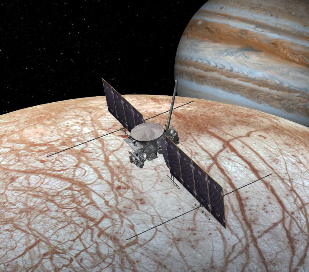 La NASA completa lo scafo principale della navicella spaziale Europa Clipper - cercherà la vita sul ghiacciato Jupiter Europa