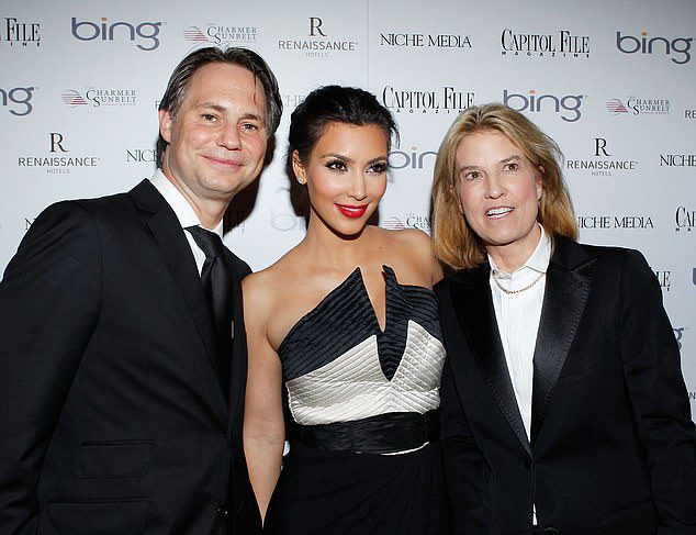 Jason Bean (a sinistra) con Kim Kardashian e Greta Van Suster al Niche Media Party nel 2010