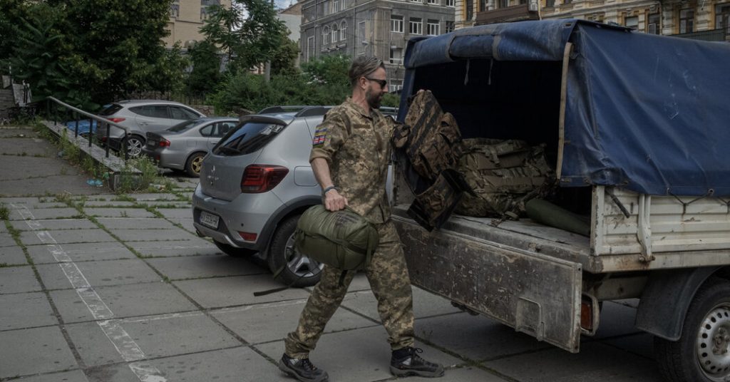 Notizie in diretta sulla guerra in Ucraina: la Russia si impossessa di più terra mentre si avvicina al pieno controllo di Luhansk