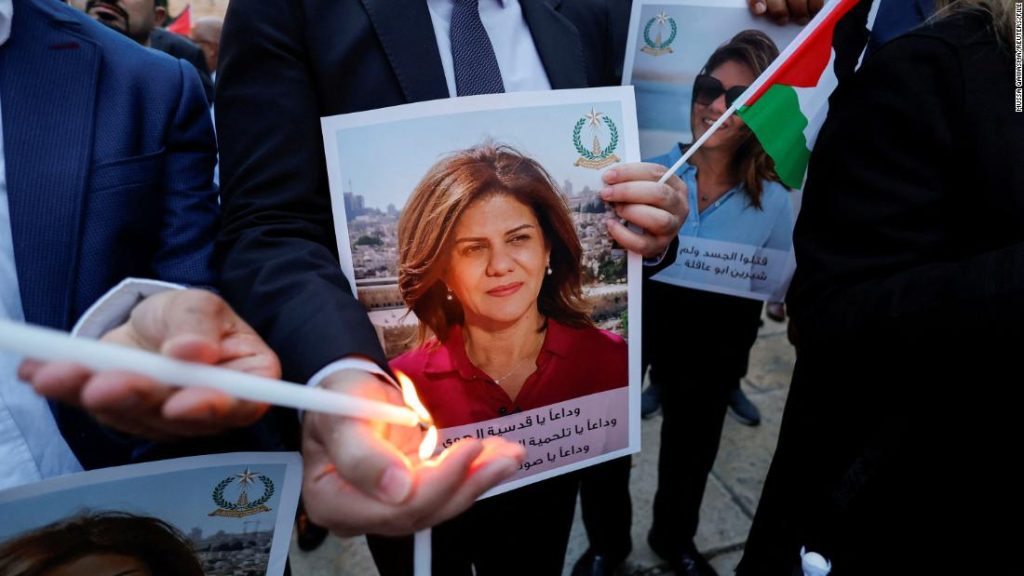 Shireen Abu Akleh: I palestinesi permetteranno agli Stati Uniti di esaminare il proiettile che ha ucciso il giornalista di Al-Jazeera