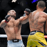 Risultati UFC 276, highlights: Alex Pereira colpisce furiosamente Shawn Strickland al primo round