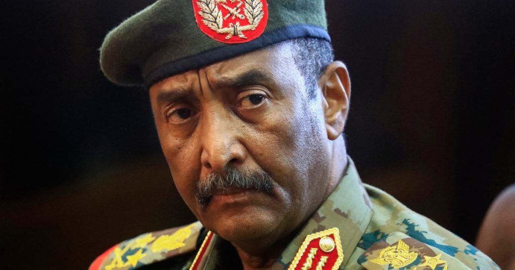 Il maggiore generale Al-Burhan afferma che l'esercito si dimette dal governo |  Notizia