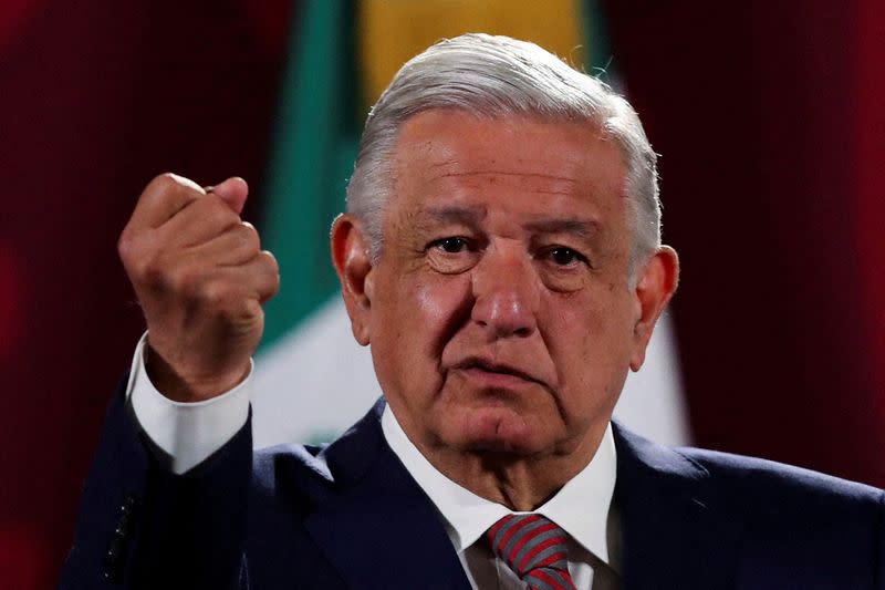 Il presidente del Messico raddoppia il confronto di Hitler con un analista ebreo dopo la protesta