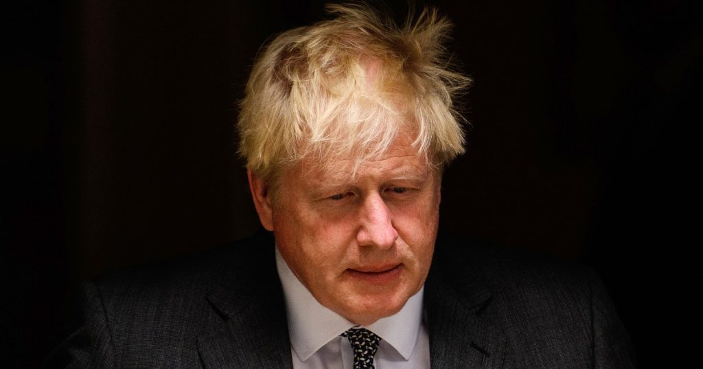 Il primo ministro britannico Boris Johnson si dimette dopo una serie di scandali