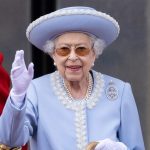 Secondo quanto riferito, la regina Elisabetta II avrebbe chiesto al principe William di interrompere un hobby che poteva “minacciare la linea di successione”