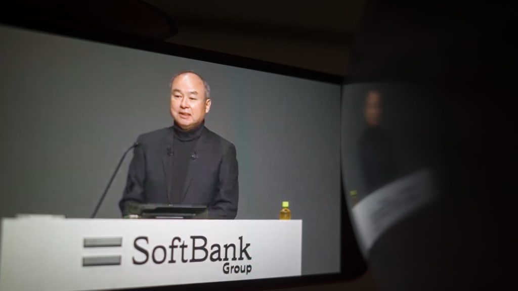 SoftBank Vision Fund subisce perdite trimestrali di 21,6 miliardi di dollari
