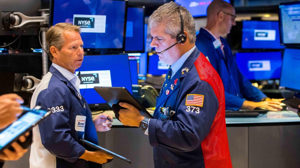 I futures su azioni sono scesi dopo la chiusura di Wall Street ad agosto con perdite