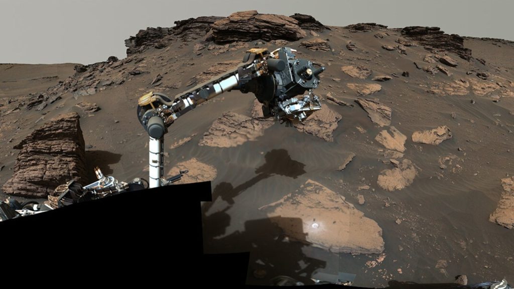 Il rover Mars Perseverance raccoglie campioni ricchi di materia organica presso il cratere Jezero