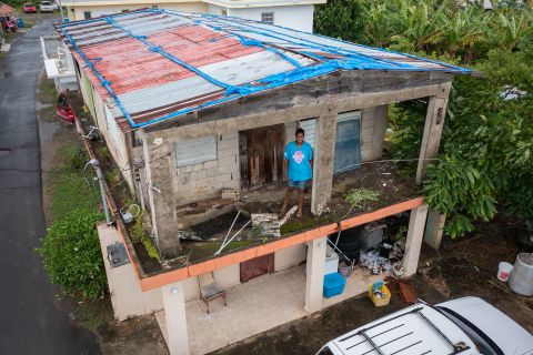 Getsabel Osorio si trova nella sua casa di Luisa sabato 17 settembre.  È stato distrutto dall'uragano Maria cinque anni fa.