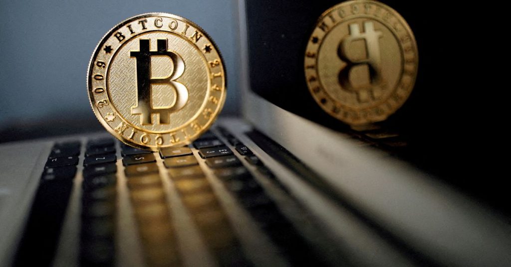 Criptoverso: i minatori di Bitcoin rimangono bloccati in una buca