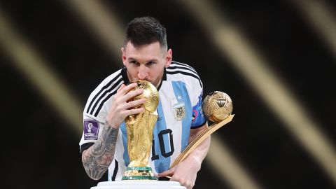 Messi ha ottenuto l'unico trofeo che gli è sfuggito nella sua carriera.